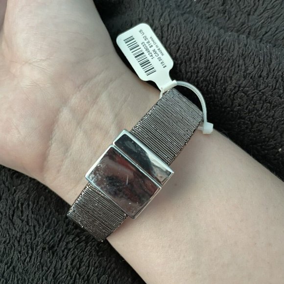 BNWT Torrid Silver Metallic Bangle Bracelet - Picture 3 of 4